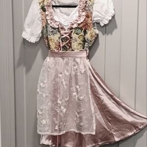 NEW Oktoberfest Costumes Women 3 Piece German Dirndl Dress Costumes for Bavari